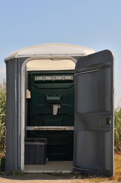 Best Portable toilet rental cost  in Stone Mountain, GA